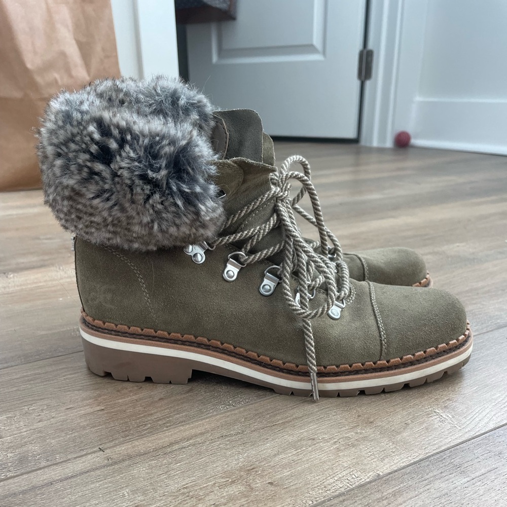Sam Edelman olive fur boots